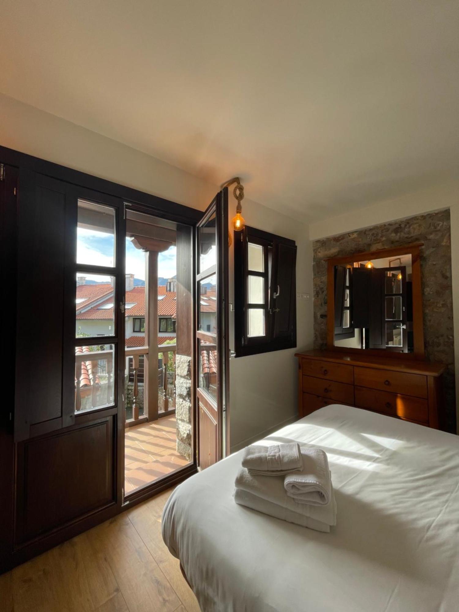 Apartamentos Rurales Playas De Niembro Льянес Экстерьер фото